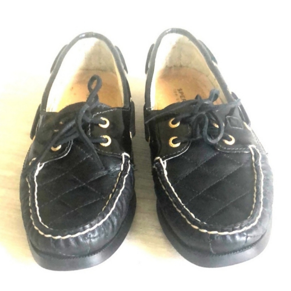 Sperry top siders in black quilted leather
